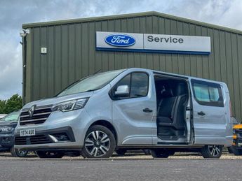 Renault Trafic Crew Cab AUTO LWB L2H1 Low Roof Sport LI30 Air Con Nav EURO 6