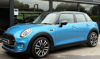 MINI Hatch Cooper 1.5 Petrol Chili 5 door + UPGRADE ALLOYS - DAB VISUAL BOO