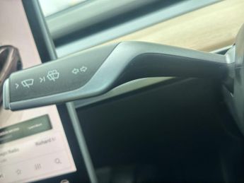 Tesla Model 3 (Dual Motor) Performance Auto 4WDE 4dr (Performance Upgrade)