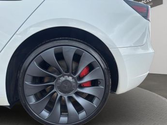 Tesla Model 3 (Dual Motor) Performance Auto 4WDE 4dr (Performance Upgrade)