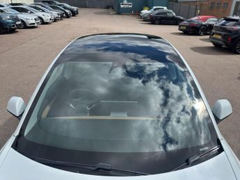 Tesla Model 3 (Dual Motor) Performance Auto 4WDE 4dr (Performance Upgrade)