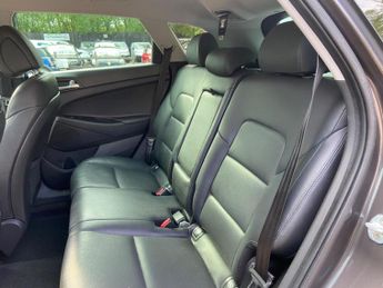 Hyundai TUCSON 1.7 CRDi Blue Drive Sport Edition DCT Euro 6 (s/s) 5dr
