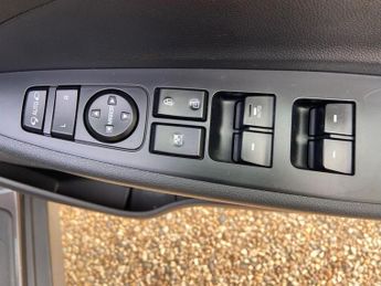 Hyundai TUCSON 1.7 CRDi Blue Drive Sport Edition DCT Euro 6 (s/s) 5dr