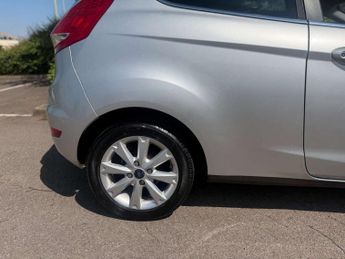 Ford Fiesta 1.4 Fiesta Zetec Auto 3dr