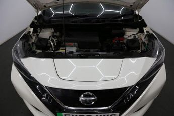 Nissan LEAF 40kWh N-Connecta Auto 5dr