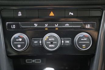 Volkswagen T-Roc 2.0 TSI SEL DSG 4Motion Euro 6 (s/s) 5dr