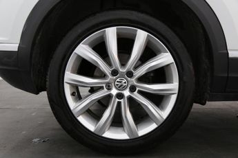 Volkswagen T-Roc 2.0 TSI SEL DSG 4Motion Euro 6 (s/s) 5dr