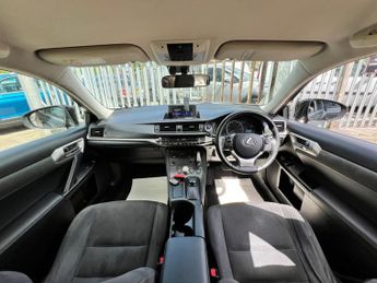 Lexus CT 200H SE