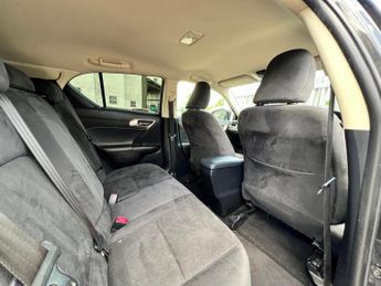 Lexus CT 200H SE