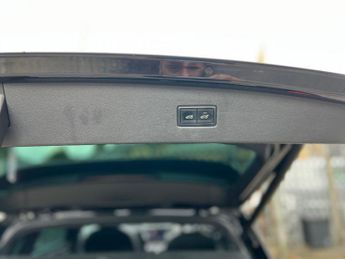 Volkswagen Tiguan R-LINE TDI BMT 4MOTION DSG