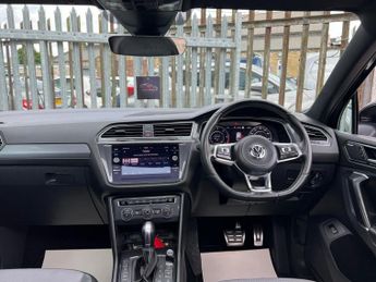 Volkswagen Tiguan R-LINE TDI BMT 4MOTION DSG