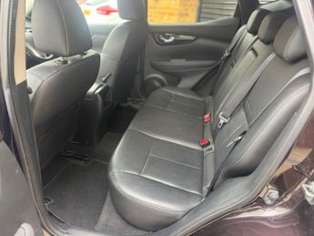 Nissan Qashqai 1.2 DIG-T Tekna SUV 5dr Petrol XTRON 2WD Euro 6