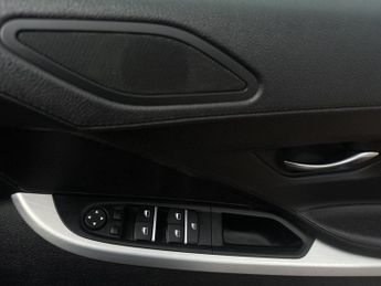 BMW 6 Series 3.0 640d SE Auto Euro 5 (s/s) 4dr