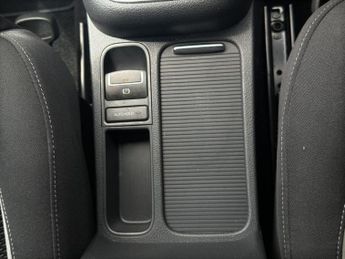 Volkswagen Tiguan 2.0 TDI BlueMotion Tech R-Line DSG 4WD Euro 5 (s/s) 5dr (Nav)