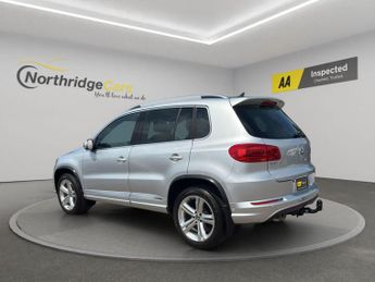 Volkswagen Tiguan 2.0 TDI BlueMotion Tech R-Line DSG 4WD Euro 5 (s/s) 5dr (Nav)