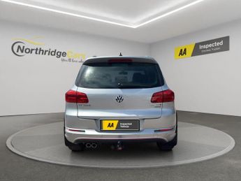 Volkswagen Tiguan 2.0 TDI BlueMotion Tech R-Line DSG 4WD Euro 5 (s/s) 5dr (Nav)