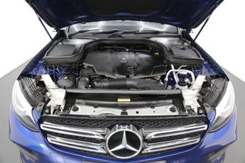 Mercedes-Benz GLC 2.1 GLC220d AMG Line (Premium) G-Tronic 4MATIC Euro 6 (s/s) 5dr