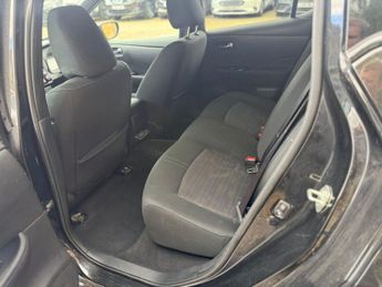 Nissan LEAF 39kWh N-Connecta Hatchback 5dr Electric Auto