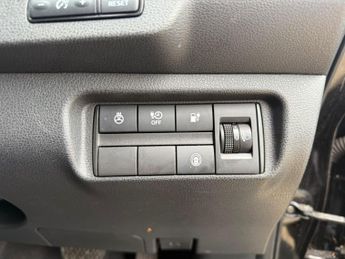 Nissan LEAF 39kWh N-Connecta Hatchback 5dr Electric Auto