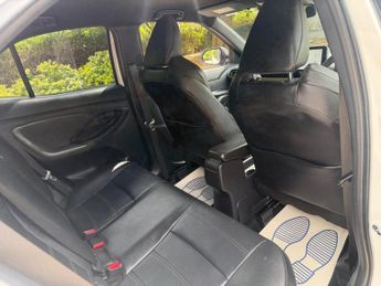 Toyota Yaris Cross 1.5 VVT-h Premiere Edition E-CVT Euro 6 (s/s) 5dr