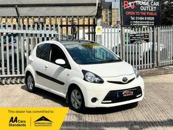 Toyota AYGO VVT-I MOVE WITH STYLE