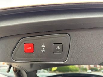 Peugeot 3008 2.0 BLUEHDI GT AUTOMATIC