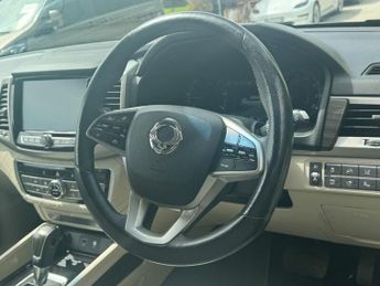 SsangYong Rexton 2.2D Ultimate SUV 5dr Diesel T-Tronic 4WD Euro 6 (181 ps)