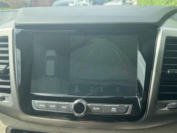 SsangYong Rexton 2.2D Ultimate SUV 5dr Diesel T-Tronic 4WD Euro 6 (181 ps)