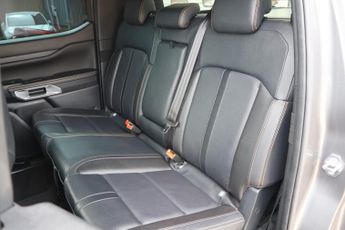 Ford Ranger 3.0 WILDTRAK ECOBLUE STYLED BY SEEKER ONLY 3900 MILES FROM NEW