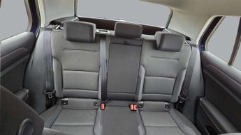 Volkswagen Golf SE NAVIGATION TSI EVO DSG