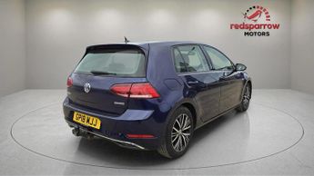 Volkswagen Golf SE NAVIGATION TSI EVO DSG