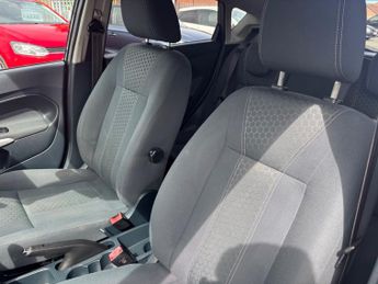 Ford Fiesta TITANIUM