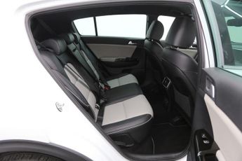 Kia Sportage 1.6 CRDi MHEV GT-Line DCT AWD Euro 6 (s/s) 5dr