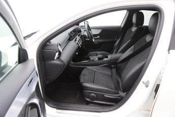 Mercedes-Benz A Class 1.3 A180 AMG Line (Premium 2) 7G-DCT Euro 6 (s/s) 4dr