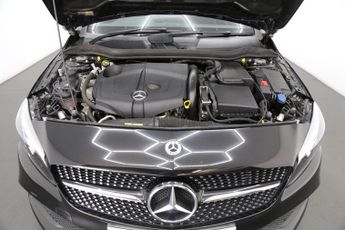 Mercedes-Benz A Class 2.1 A200d AMG Line (Premium) 7G-DCT Euro 6 (s/s) 5dr