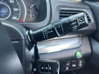 Honda CR-V 2.0 i-VTEC SE Plus Navi Auto 4WD Euro 6 5dr