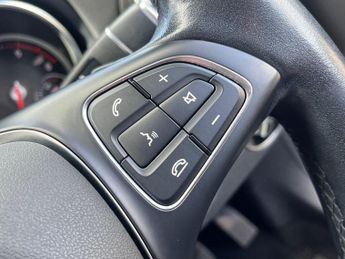 Mercedes-Benz GLA Class GLA 200 D SE