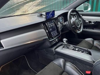 Volvo S90 D4 R-DESIGN