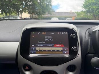 Peugeot 108 1.0 VTi Active 2 Tronic Euro 5 5dr Euro 5