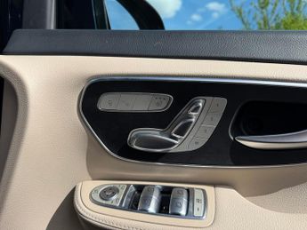 Mercedes-Benz Eqv EQV 300 Sport Auto Electric 90KWH EX-LWB/7 SEATER/360 CAM/VAT Q