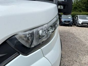 Iveco Daily Luton AUTO MWB L2 350 EURO 6 NO VAT