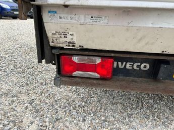 Iveco Daily Luton AUTO MWB L2 350 EURO 6 NO VAT