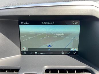Volvo XC60 2.0 D4 R-Design Lux Nav Auto Euro 6 (s/s) 5dr