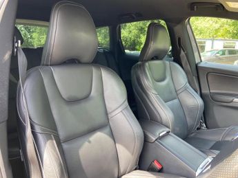 Volvo XC60 2.0 D4 R-Design Lux Nav Auto Euro 6 (s/s) 5dr