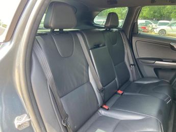 Volvo XC60 2.0 D4 R-Design Lux Nav Auto Euro 6 (s/s) 5dr