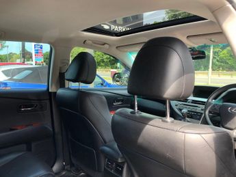 Lexus RX 450H SE-L just 61,000m self charging hybrid , ULEZ compliant, go