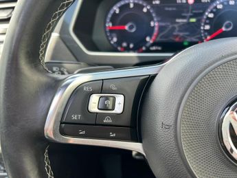 Volkswagen Tiguan R LINE TDI BMT 4MOTION DSG