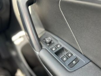 Volkswagen Tiguan R LINE TDI BMT 4MOTION DSG