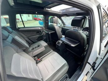 Volkswagen Tiguan R LINE TDI BMT 4MOTION DSG