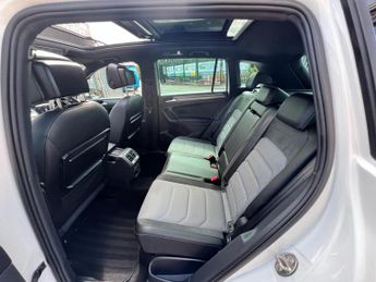 Volkswagen Tiguan R LINE TDI BMT 4MOTION DSG